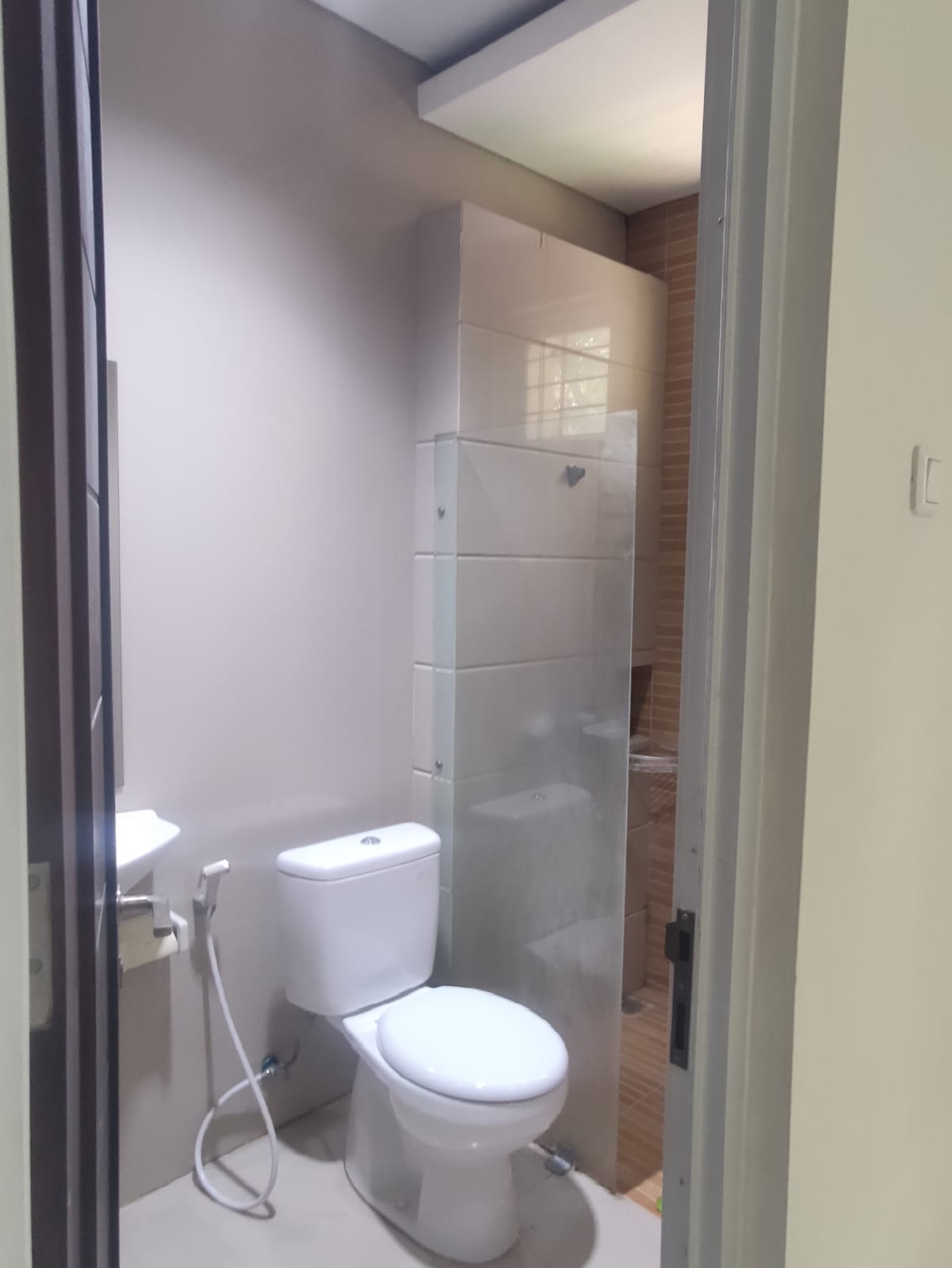 Disewakan Rumah di Taman Napoli Lippo Cikarang